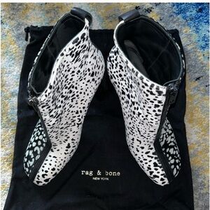 Rag & Bone Speckled Black and White Ankle Boots